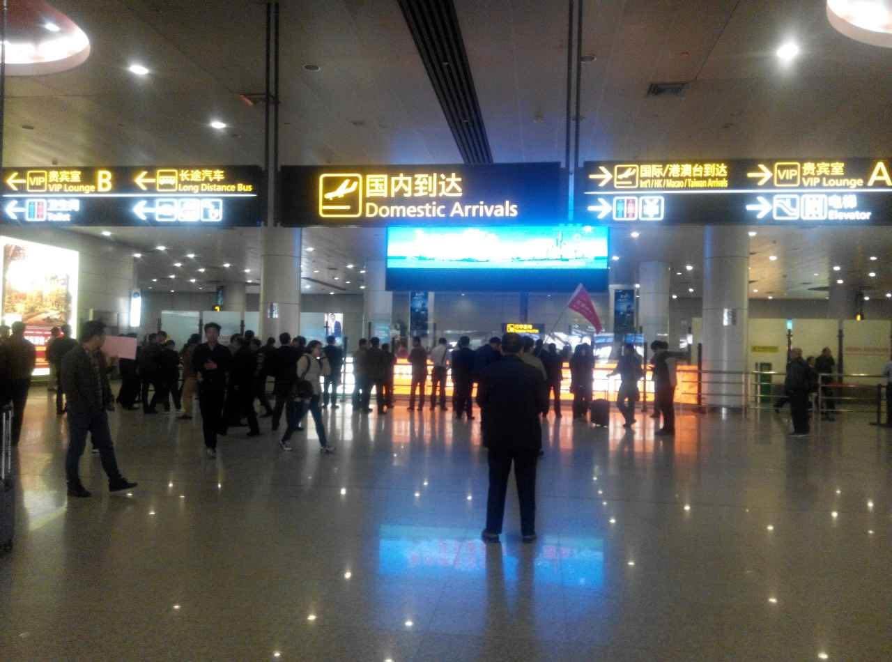 易視界總部迎來上海朱先生實(shí)地考察