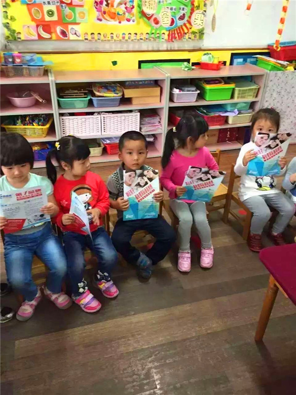 易視界走進學校免費視力普查