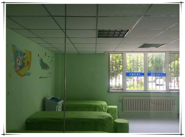 易視界望海小學店室內