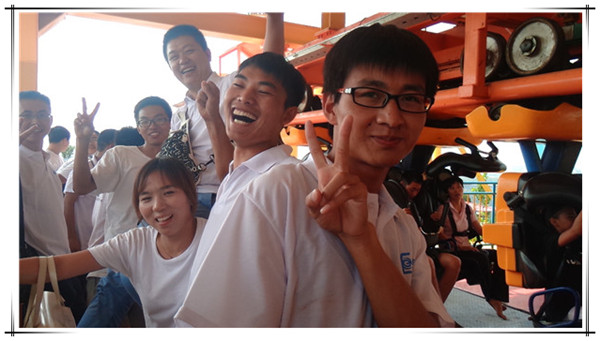 易視界精英們坐過山車