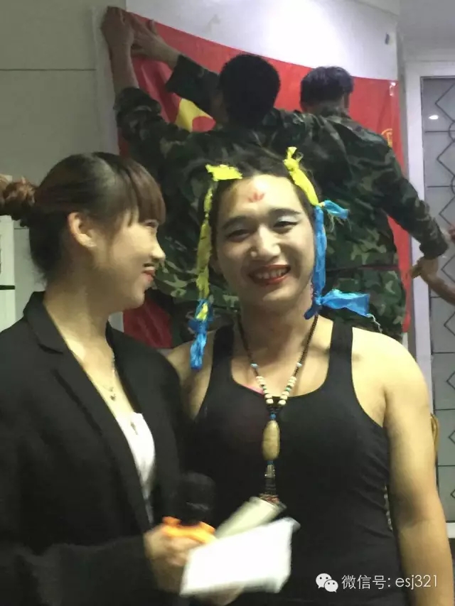 易視界“蝶變2015，野外拓展訓練”完美收工