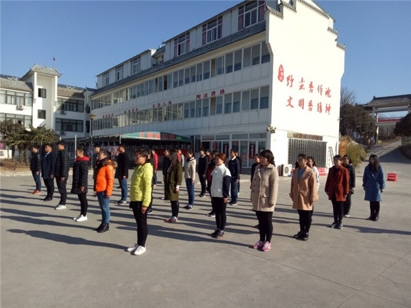 易視界伙伴早晨訓練中