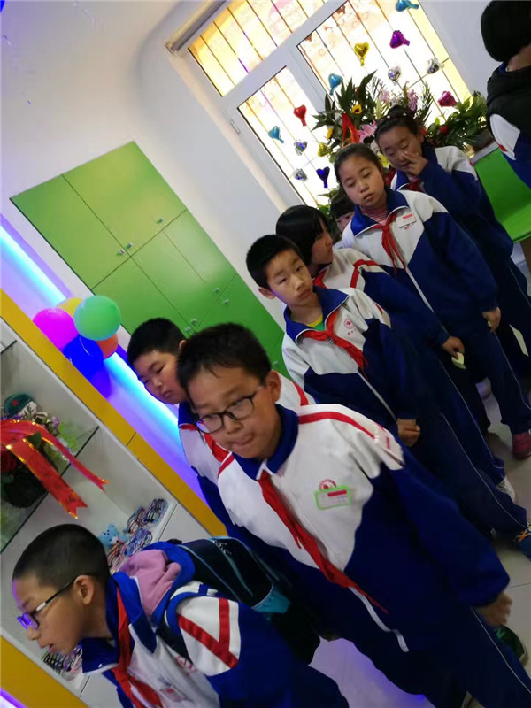 易視界育才小學店