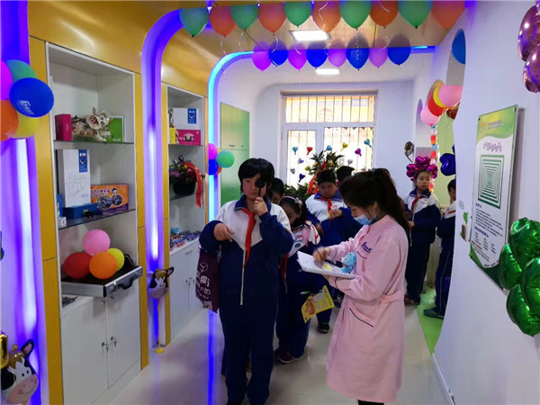 易視界育才小學店