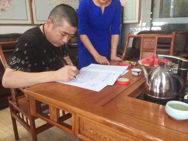 易視界攜手醫院為青少年眼健康保駕護航