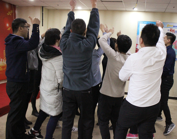 易視界激情的團(tuán)隊(duì)風(fēng)采展示