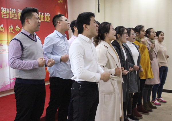 把眼睛健康帶給每一個(gè)孩子，把護(hù)眼意識(shí)帶給每一個(gè)家庭