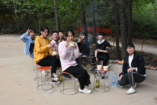 易視界伙伴們嗨起來