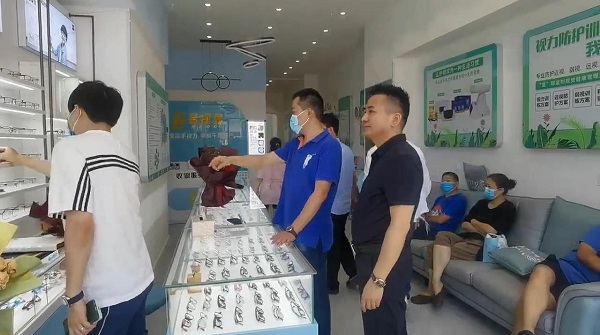 導致孩子近視瘋漲的四大原因