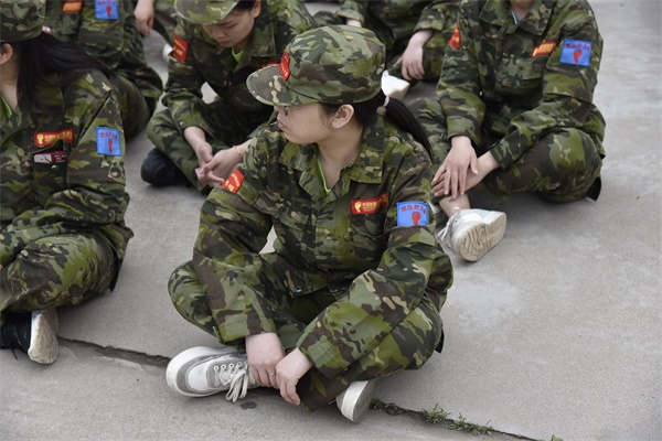 易視界精英們拓展訓練進行中