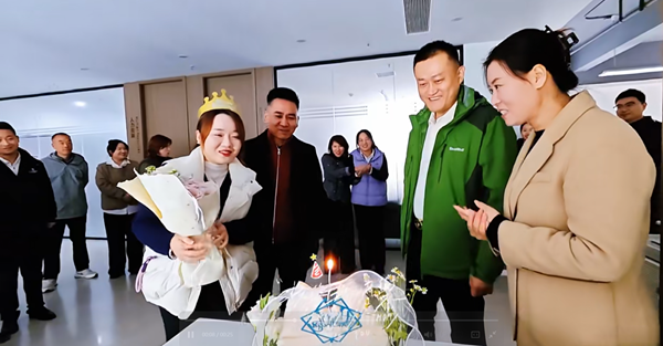 易家人，易起行，易輩子 | 易視界溫暖相伴，共赴最美青春時光