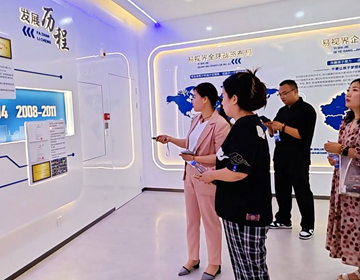 鄭州綠城兒童醫院韓海洋主任帶隊親臨易視界交流